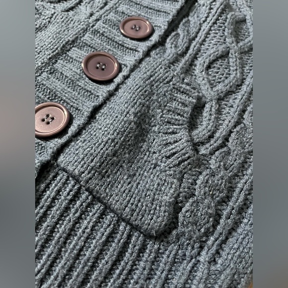 Love Rocks Midnight Blue Hooded Button Down Cableknit Cropped Sweater - M - Picture 4 of 11